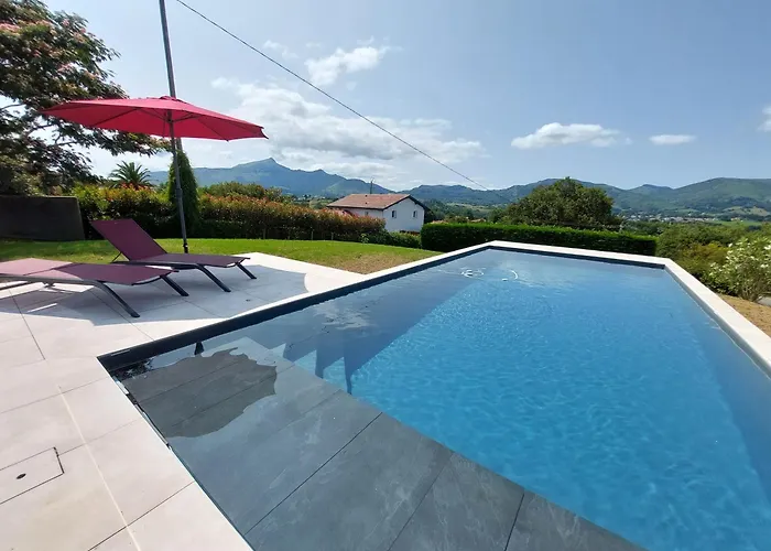Villa Avec Piscine Vue Montagnes A 3km Des Plages Urrugne